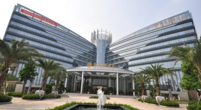 Двухместный люкс Nanhai Jiayi International Hotel
