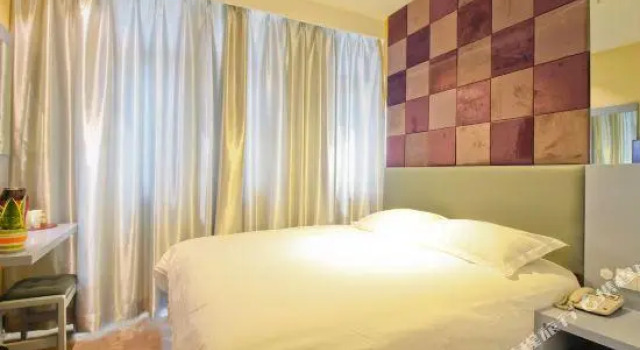 Z Hotel (Hefei Convention and Exhibition Center)