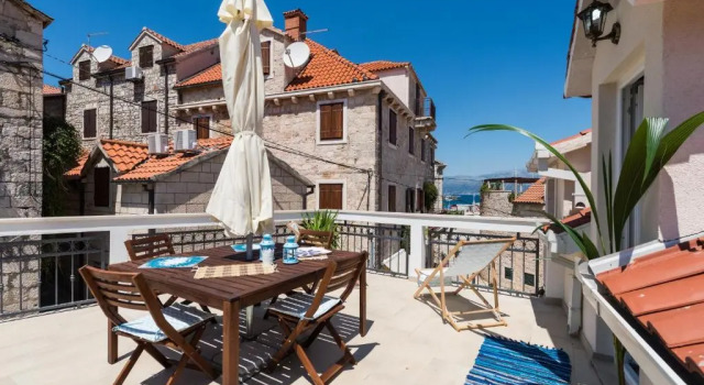 Апартаменты House Riva