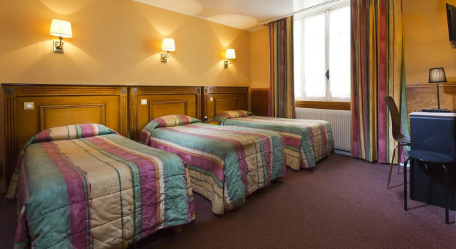 Трёхместный номер Standard Korner Montmartre