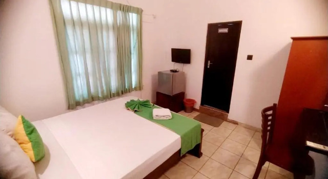 Двухместный номер Deluxe The Empyrean Airport Transit Hotel- 5 Mins from the Airport, Free Airport Pick or Drop, 24 Hr Front Desk