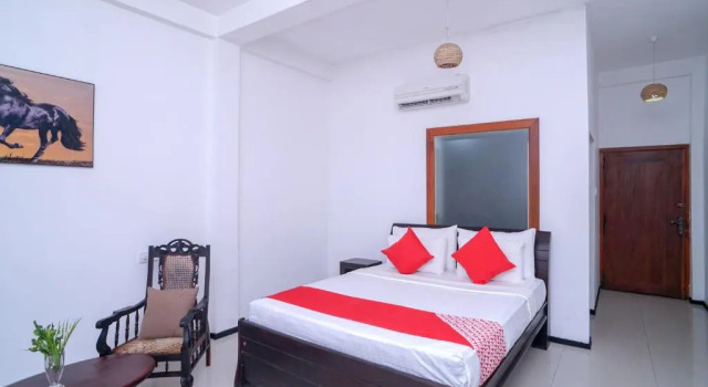 Номер Deluxe PRANA Beach Hotel Hikkaduwa