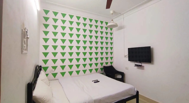 TSK Crystal Homestays, Book Hotel Verem 