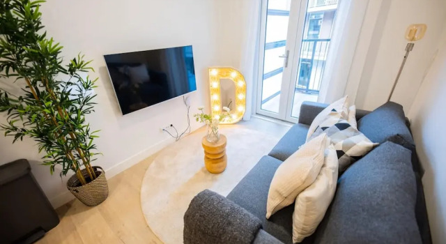 Alphabet 1 Bedroom Apartments 46m2 -ss177-, Забронировать Апартаменты/квартира Scheepvaartkwartier Роттердам, рядом с Old Luxor Theater Rotterdam