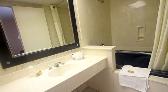 Номер Deluxe Boardwalk Beach Resort