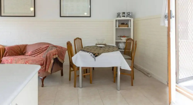 6 Bedroom Apartment near Perth, Забронировать Апартаменты/квартира Апартаменты Перта, рядом с Honorary Consulate of the Federal Republic of Germany, Апартаменты/квартира