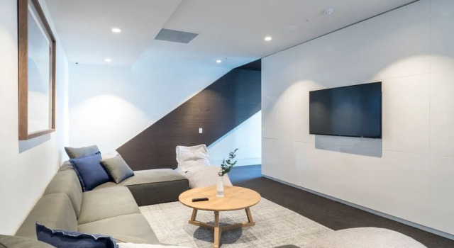 LittleStay Collection- Eporo, Забронировать Отель Бизнес-отели Мельбурна, рядом с Australian Institute of Management, 4* 5*