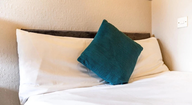 Четырёхместный семейный номер Standard The Royal Hotel Crewe, A BRILLIANT Collection