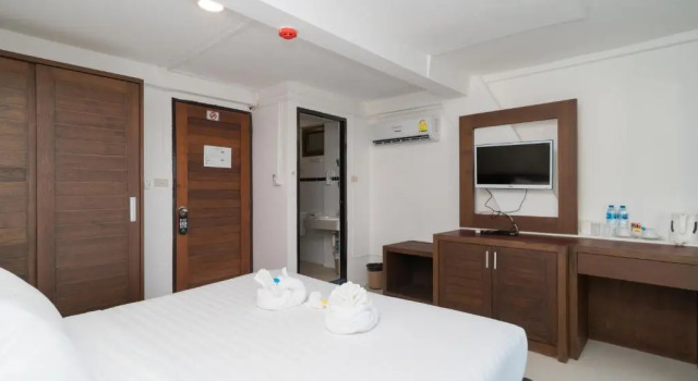 Двухместный номер Standard с балконом Destination Patong