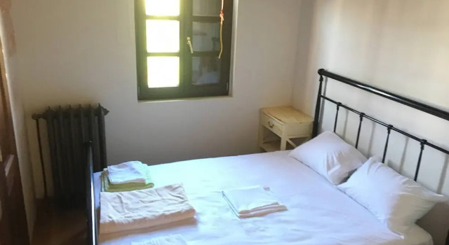 Коттедж с 3 комнатами с балконом и с видом на сад Luxurious Venetian 3 Floor House in the old Port