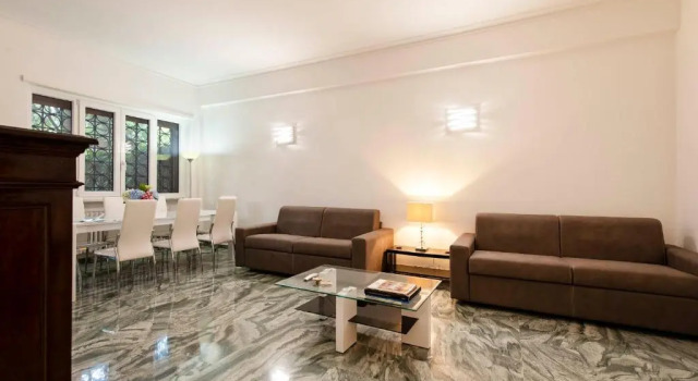 Vatican Holiday Apartment 307, Prenota Appartamento Aurelio Roma, vicino a Stazione Metro Cornelia