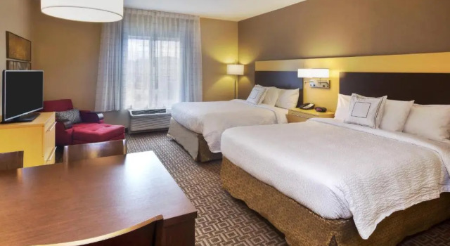 Четырёхместная студия TownePlace Suites by Marriott Franklin Cool Springs