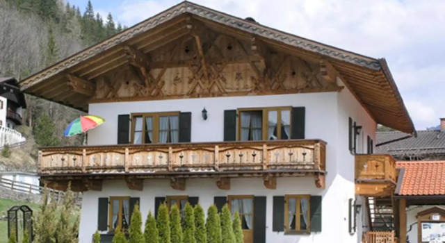 Апартаменты Ferienwohnung 1 Kofler