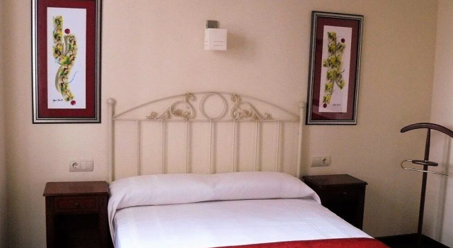 Hotel Panorama Tapia, Забронировать Отель Отели в центре Тапия-де-Касарьего с завтраком, отели в центре Тапия-де-Касарьего с завтраком