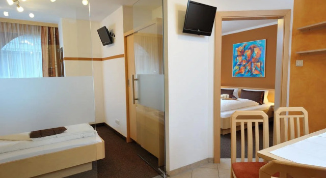 Apart Albore, Rezervovat Hotel Hotely v Tyrolsko s parkováním, Parkování