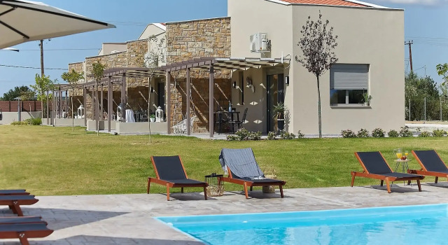Люкс Deluxe Flamingo View Suites & Villas