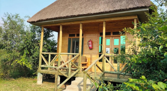 Двухместный номер Economy с видом на сад Engiri Game Lodge and Campsite