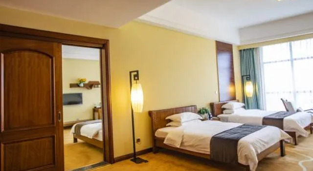 Люкс Linzhou Hongqiqu International Hotel