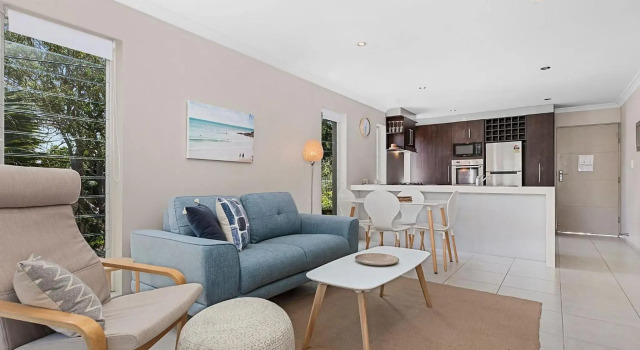 Apartment 1 Attunga Heights 4, Забронировать Апартаменты/квартира Отели Нуса-Хедс с парковкой, рядом с Alexandria Bay Track Trailhead, Парковка