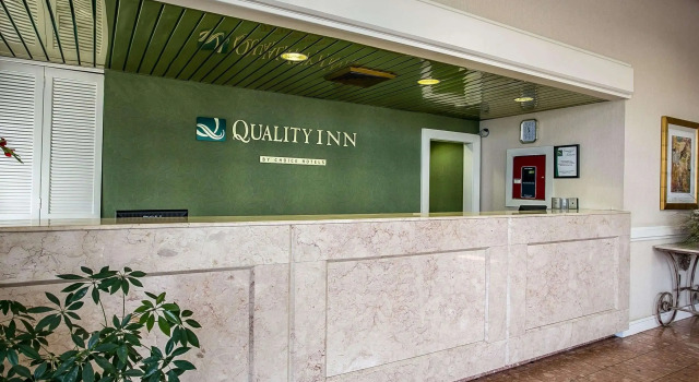 Quality Inn Sumter, Забронировать Отель Отели Южной Каролины с завтраком, Завтраки