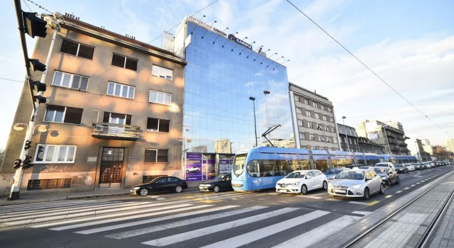 Corner apartments Savska