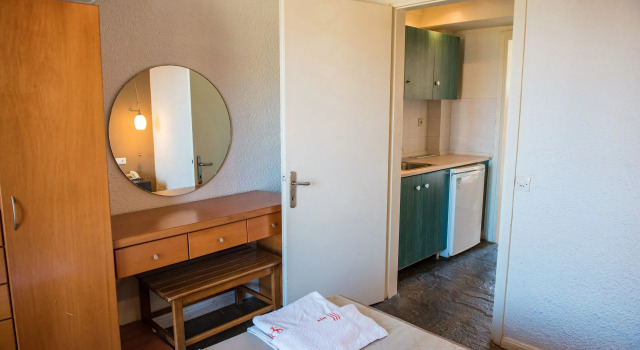 Stamos Hotel