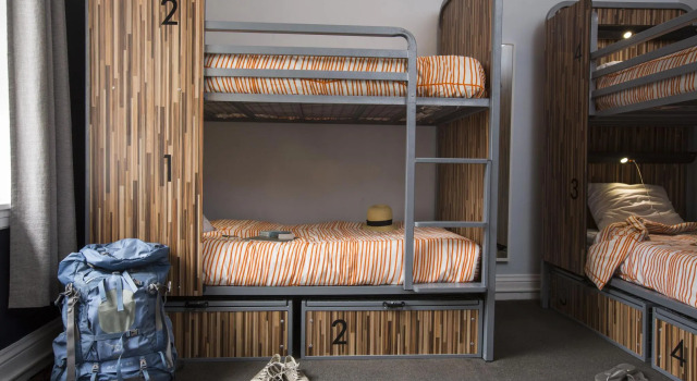 Кровать в общем номере HI San Francisco Downtown Hostel