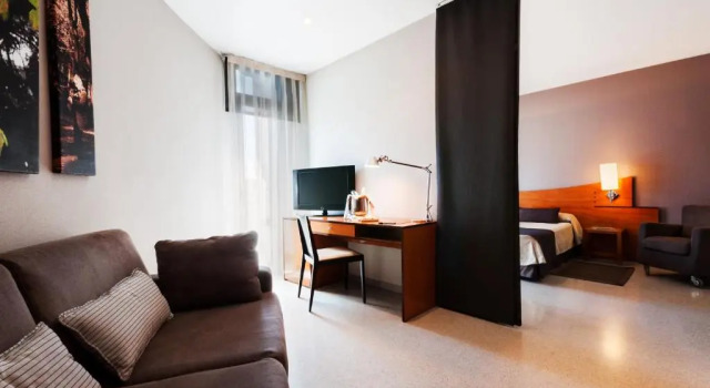 Люкс Hotel Granollers