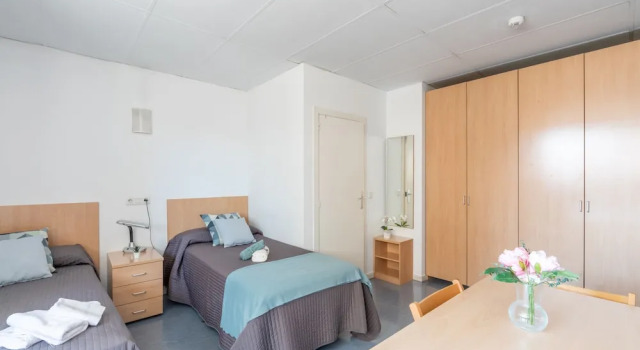 Трёхместный номер Standard Residencia Universitaria Resa Lesseps