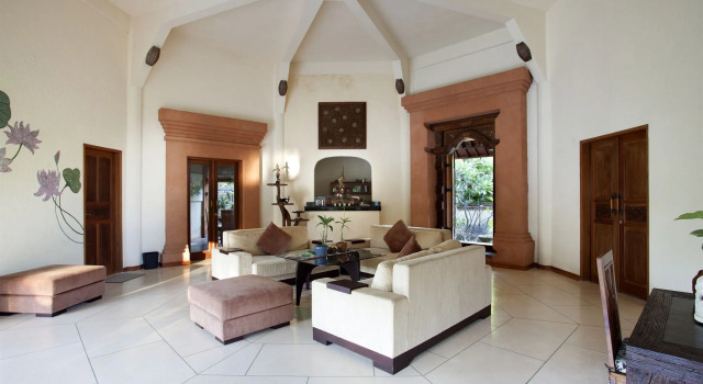 Taman Sari Bali Resort and Spa, Забронировать Курортный отель Отели провинции Бали с завтраком, Завтраки