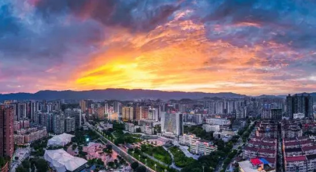 Manju Hotel Dazhou, Varaa Hotelli Hotellit Sichuan pysäköinnillä, Pysäköinti