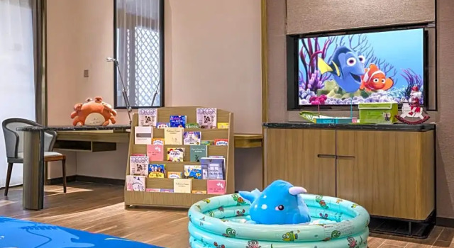 Двухместный номер Standard с балконом Country Garden Hot Spring Hotel Huizhou