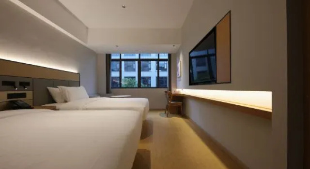 Люкс Kaimeix Hotel (Baojing Station Branch)
