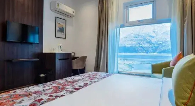 Номер Deluxe с видом на озеро Hotel Le ROI Lake View koti