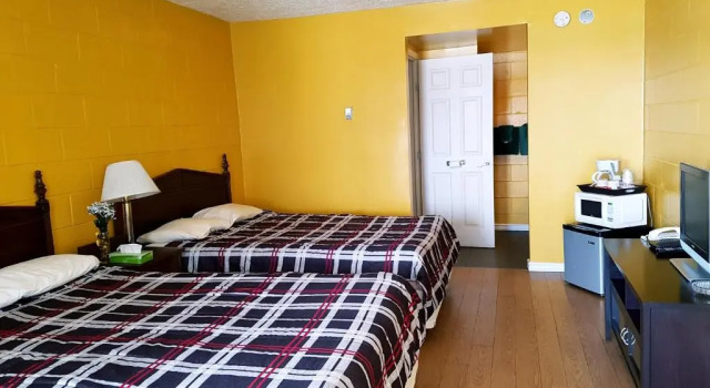 Номер Deluxe Caravan Motel