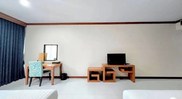 Трёхместный номер Standard с балконом Taman Resort