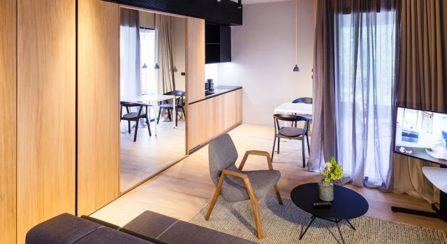 Студия с балконом и с видом на сад One Suite Dubrovnik Residence