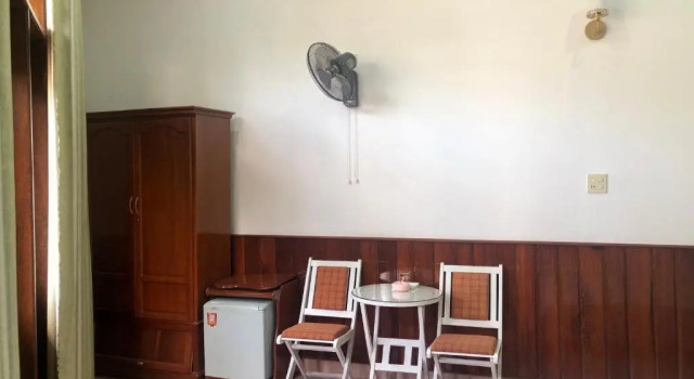 Двухместный номер Deluxe с балконом Hai Huong Hotel