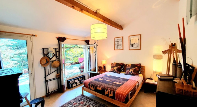 Maison Darshan, Rezervovat Hotel Collobrières Maures mountain