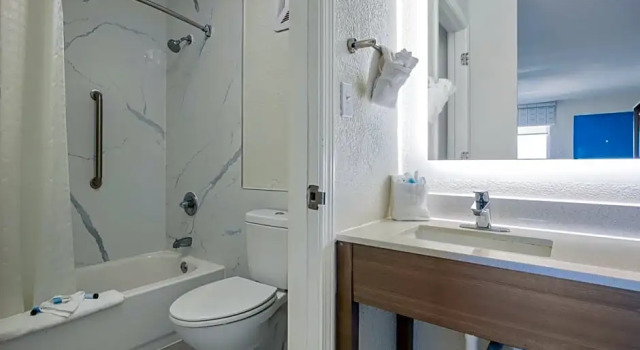 Номер Standard Beachside Resort Hotel