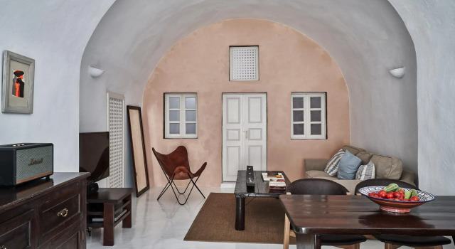 Villa Ivi Character Villa, Забронировать Вилла Мегалохори Санторини, рядом с Винодельня Гавала