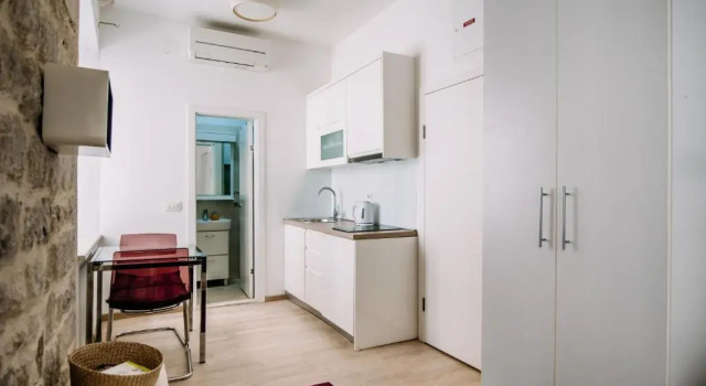 Студия Standard AMOROZO APARTMENTS by DuHomes
