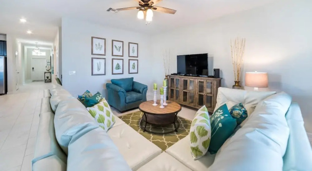 # 4725 Kings Castle Circle, Rezerwuj Hotel Hotele w Kissimmee z basenem, Basen