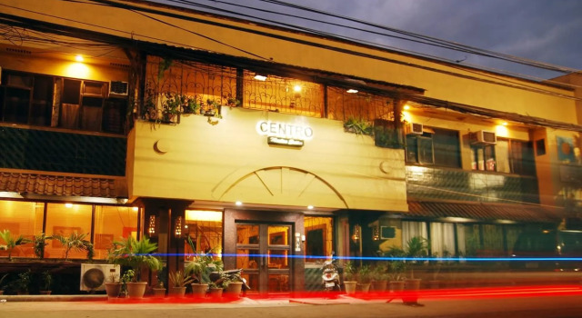 Centro Mactan Suites