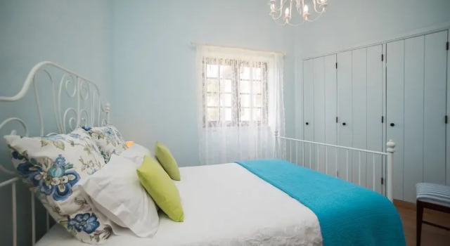 Ericeira Villa Surf Camp Hostel