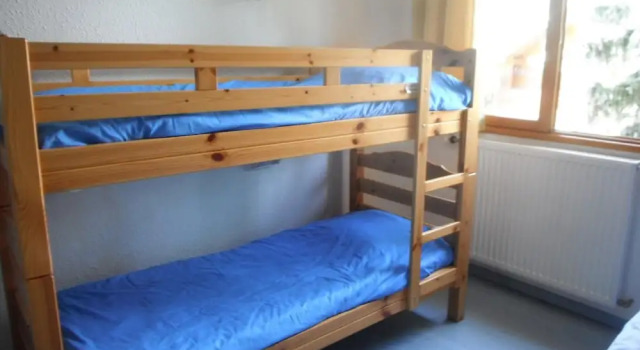 Gentian4 2 Rooms 6 People 3 Exposed South