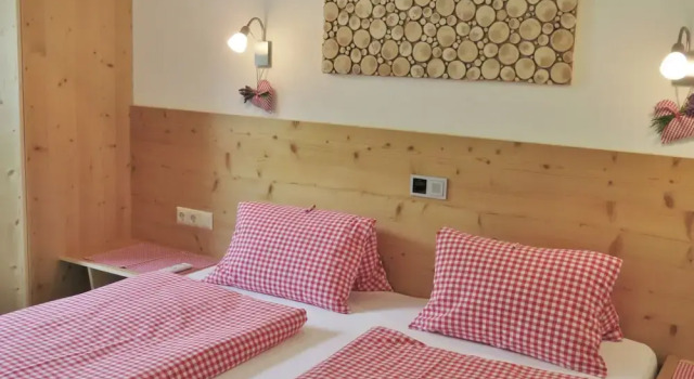 Номер Economy Gästehaus Zedlacherhof