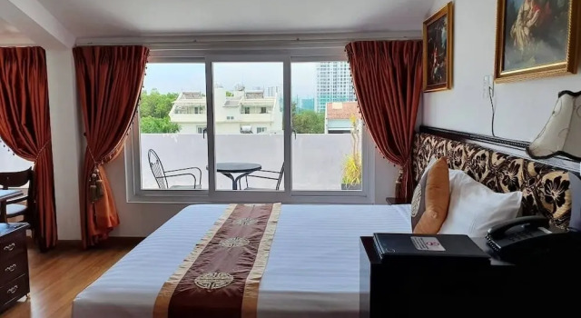 Апартаменты Collection O Emerald Luxury Apartment - Near SECC