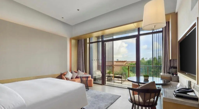 Двухместный номер Executive с видом на озеро Hilton Shanghai Songjiang Guangfulin
