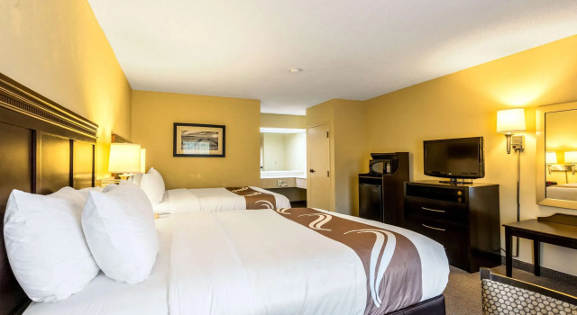 Четырёхместный номер Standard Quality Inn Union City US 51